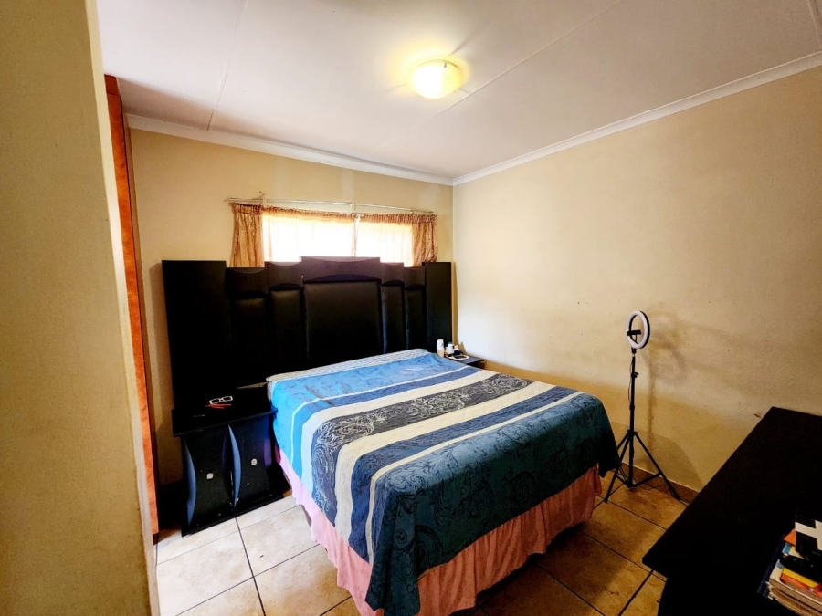 3 Bedroom Property for Sale in Waterkloof East North West